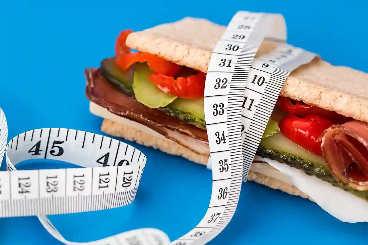 쥬비스 다이어트로 10kg 감량한 정형돈, 체계적 관리와 건강 회복 비결